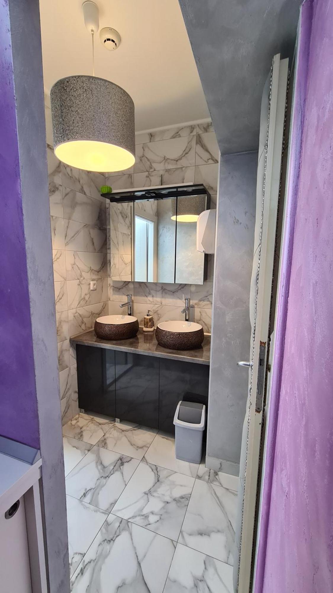 Lux Apartments With Pool Dex Zemun Polje エクステリア 写真